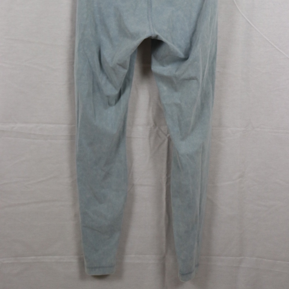 Lululemon Wunder Under High Rise 28" - Picture 2 of 5